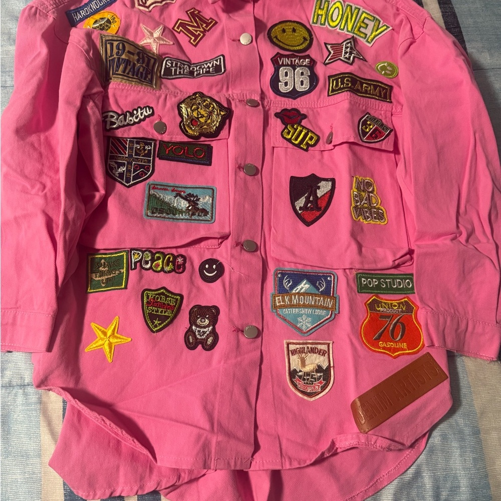Pink - Picture 3 of 3